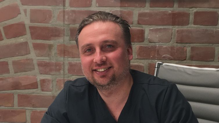 Niezbędne kilogramy sukcesu – wywiad OLLIE z dr Gabrielem Rucińskim