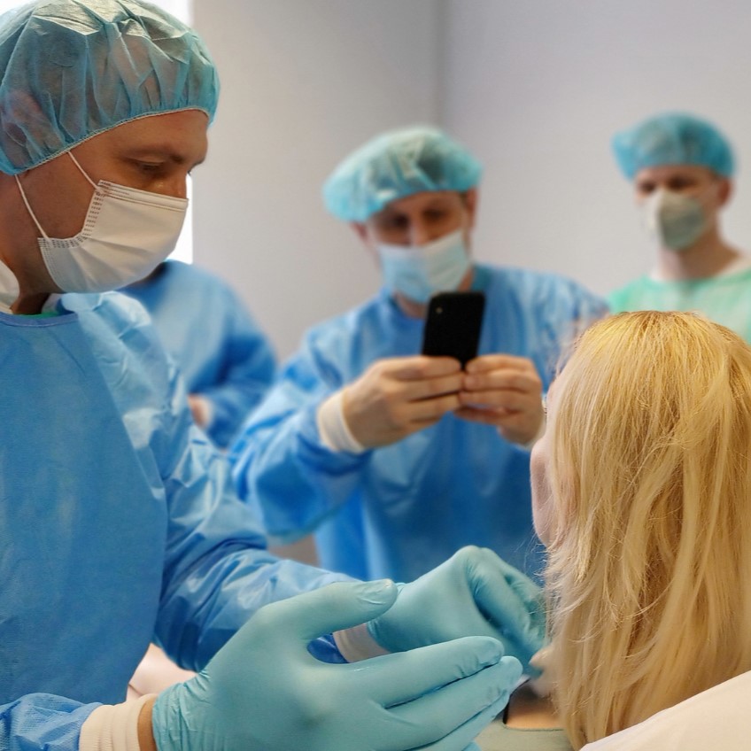 Szkolenie z lipotransferu i liposukcji twarzy